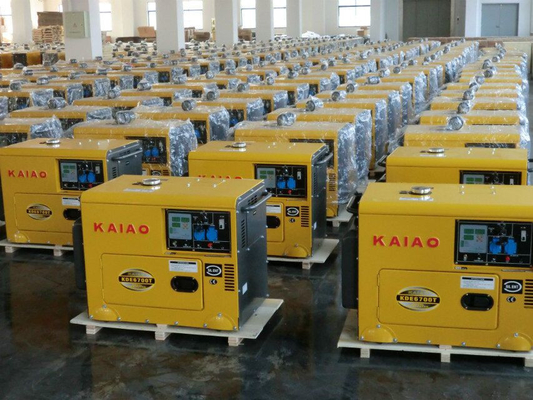 AVR 각자 흥분하는 일정한 전압을 가진 휴대용 3KW 침묵하는 디젤 엔진 발전기