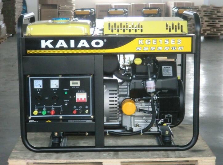 KGE15E3 16kva 휴대용 가솔린 전력 발전기 디지털 제어판
